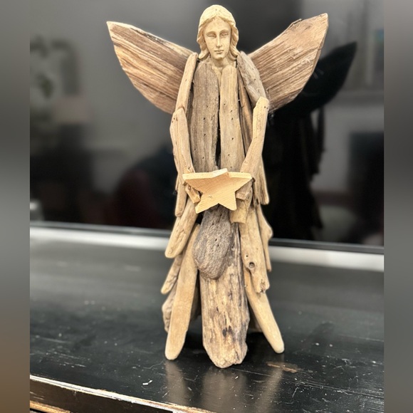 Handmade Driftwood Angel: Beach Decor, Nativity Angel Statue - Picture 8 of 14